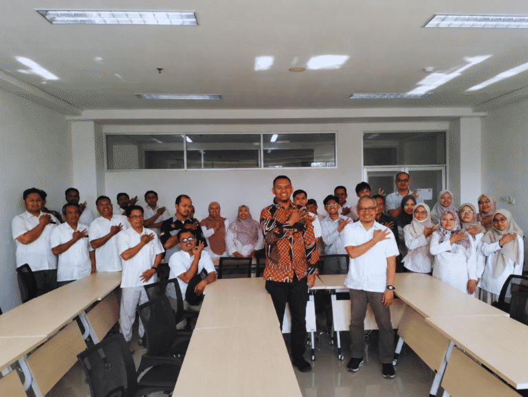 Perkuat Keselamatan Laboratorium, 35 Laboran DIH UMY Ikuti Pelatihan dan Sertifikasi K3